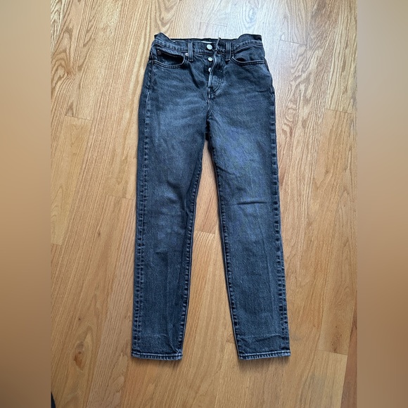 Levi icon fit ankle jeans- better weatherhead - Picture 2 of 6
